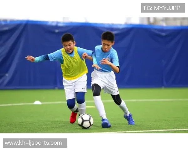 英超深度对话吴伟探索他在足球世界中的成长与梦想